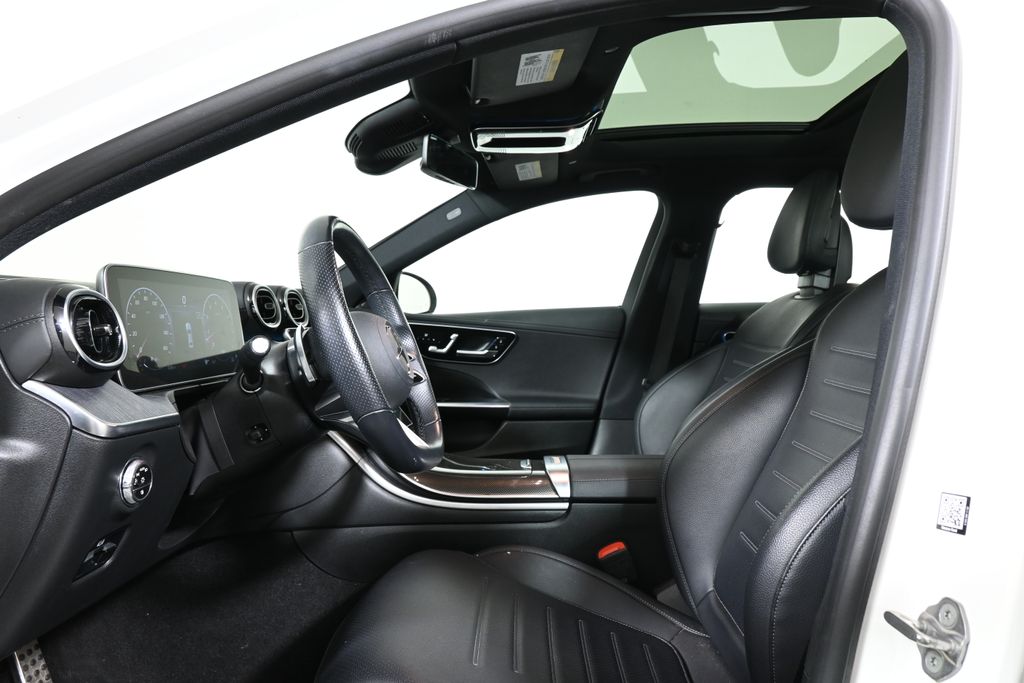Thumbnail: 2022 Mercedes-Benz C-Class - 3