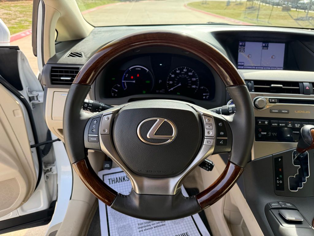 Thumbnail: 2013 Lexus RX - 16