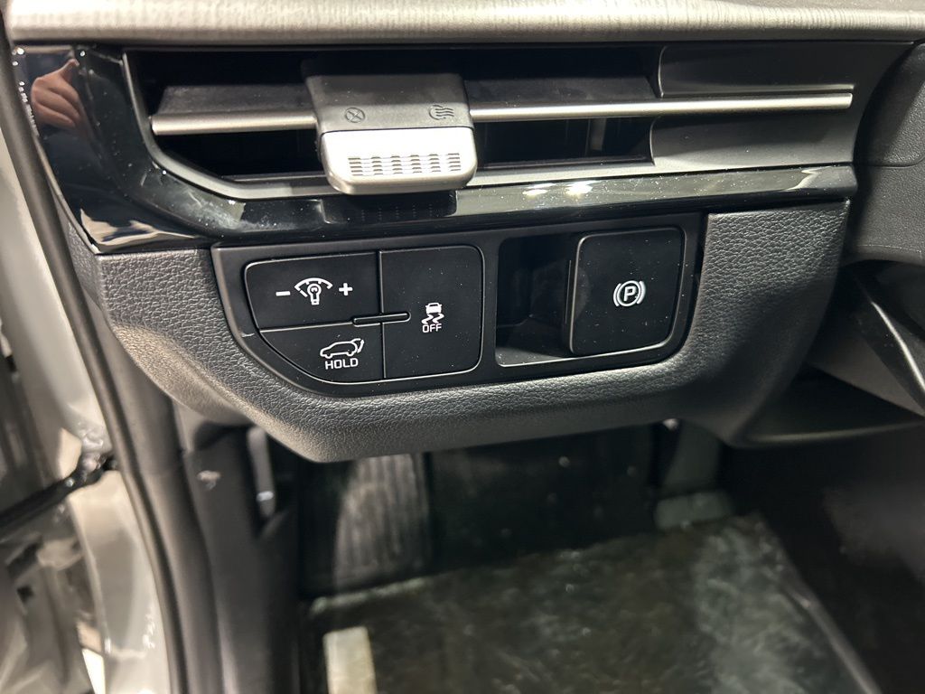 new 2026 Kia Sportage car, priced at $38,892