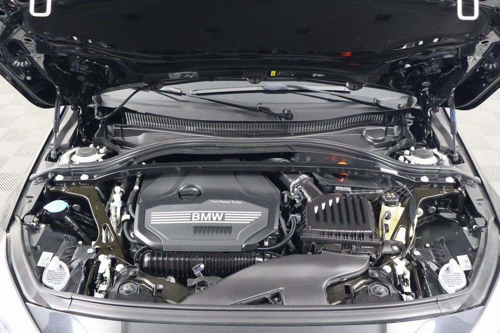 Thumbnail: 2024 BMW 2 Series - 15