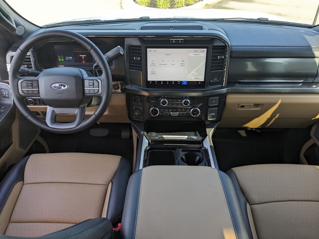 2025 Ford F-350 Super Duty Lariat