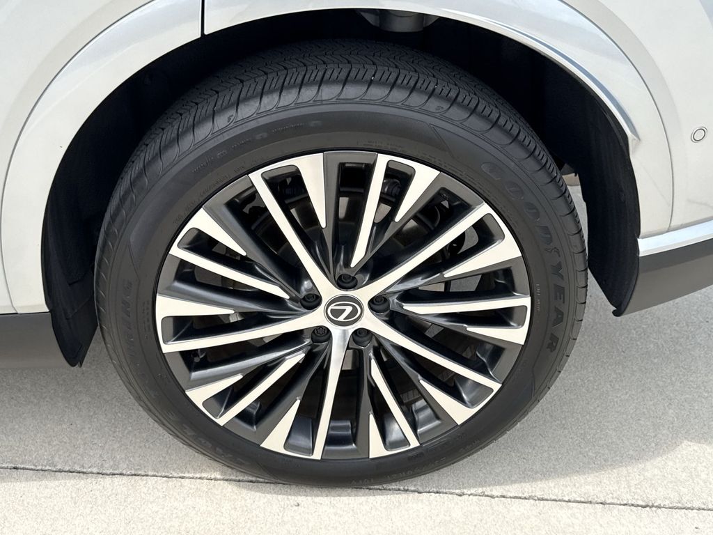 Thumbnail: 2024 Lexus RX - 31