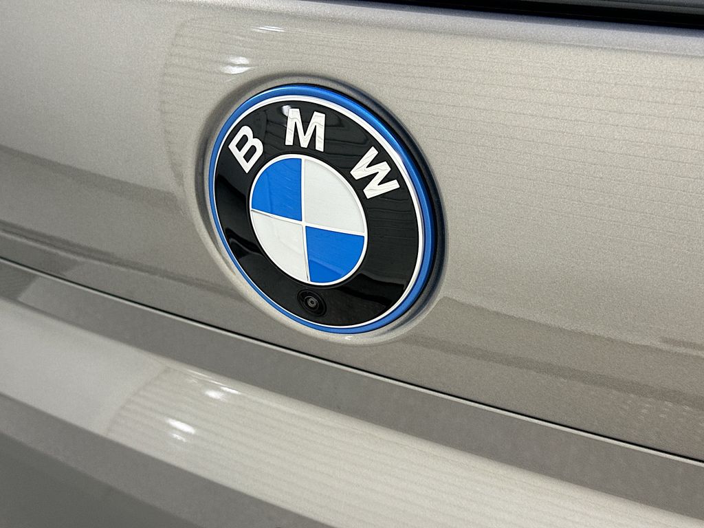 2025 BMW i7 eDrive50 22