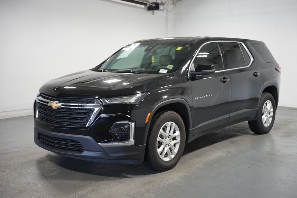 2023 Chevrolet Traverse LS -
                Duluth, GA