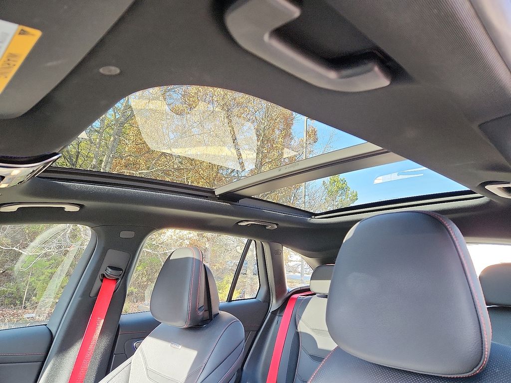 Thumbnail: 2025 Mercedes-Benz GLC - 14