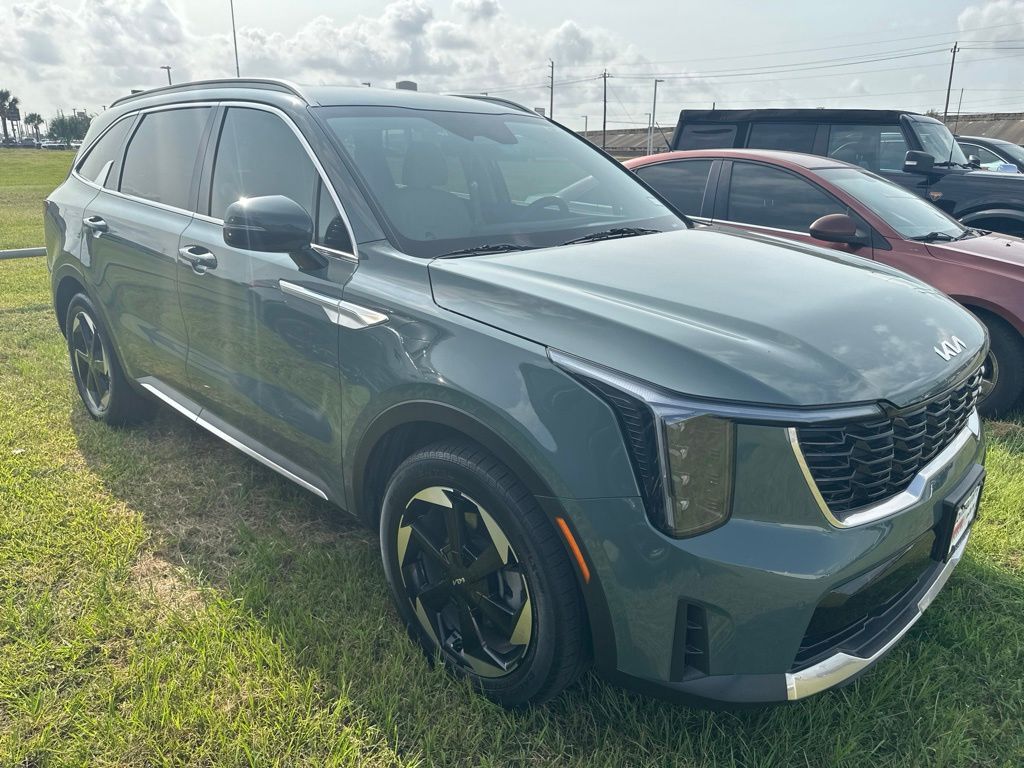 2025 Kia Sorento Hybrid EX Green at Community Kia