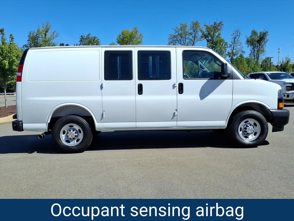 ChevroletExpress 250025