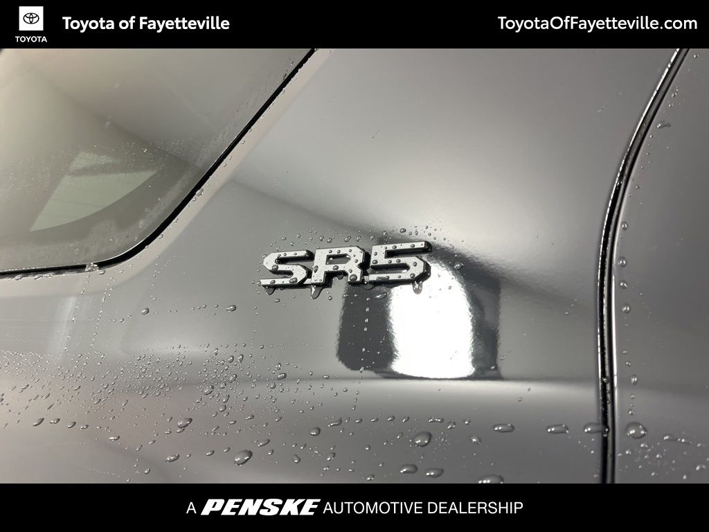 Thumbnail: 2025 Toyota 4Runner - 8