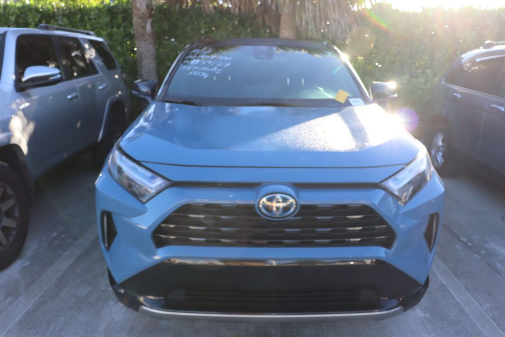 Thumbnail: 2022 Toyota RAV4 - 5
