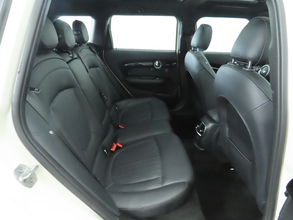 2020 MINI Cooper Clubman John Cooper Works 23
