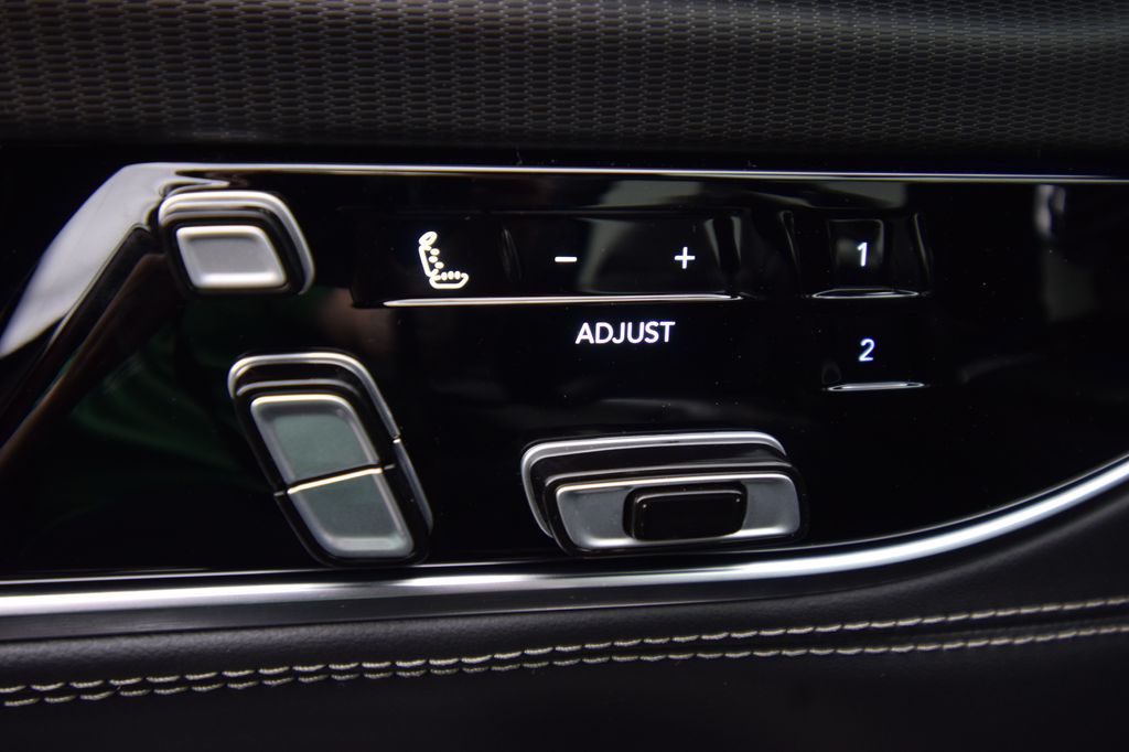 new 2026 Jeep Grand Wagoneer car, priced at $95,550