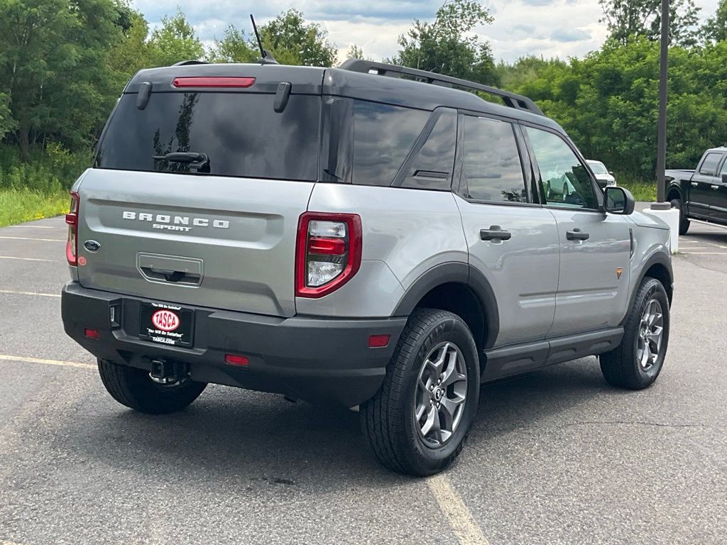 Used 2023 Silver Ford Badlands image 31