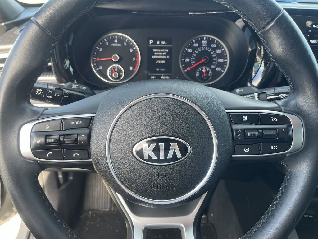 2021 Kia K5 GT-Line 27