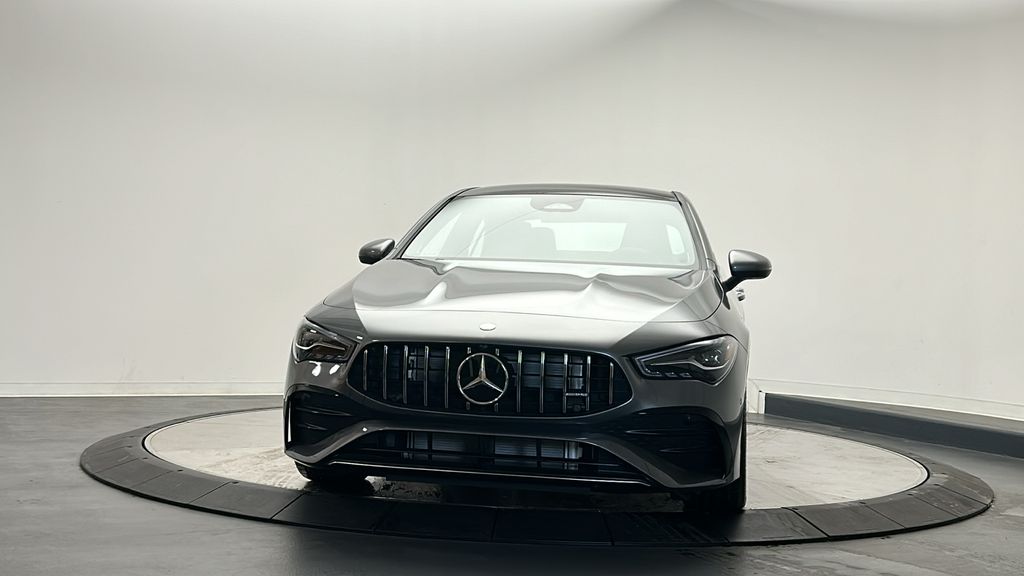 2025 Mercedes-Benz CLA 35 AMG 2