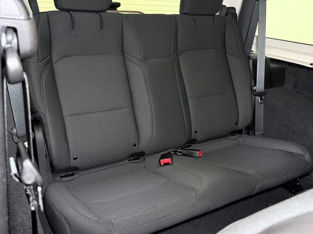 Thumbnail: 2021 Jeep Wrangler - 26