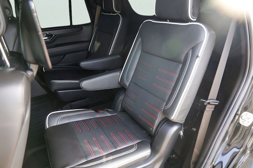 Used Car 2025 Gmc Yukon  At4 Ultimate For Sale Under $110,000 In Austin, Texas