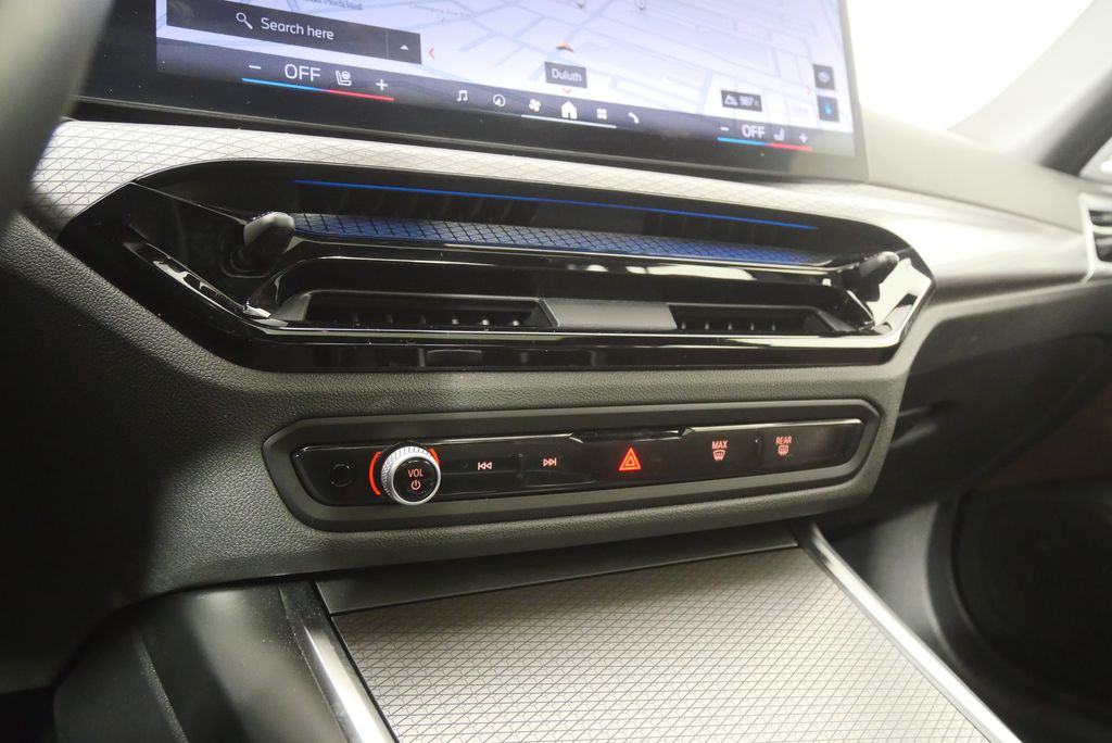 Thumbnail: 2025 BMW i4 - 26