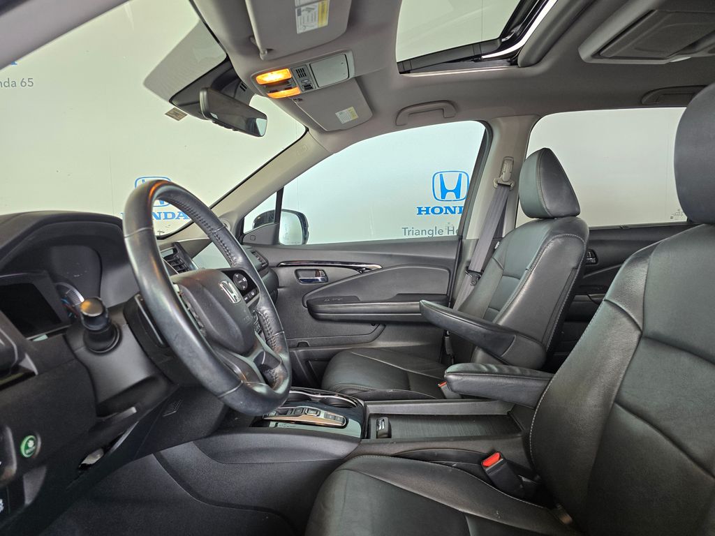 Thumbnail: 2021 Honda Pilot - 9