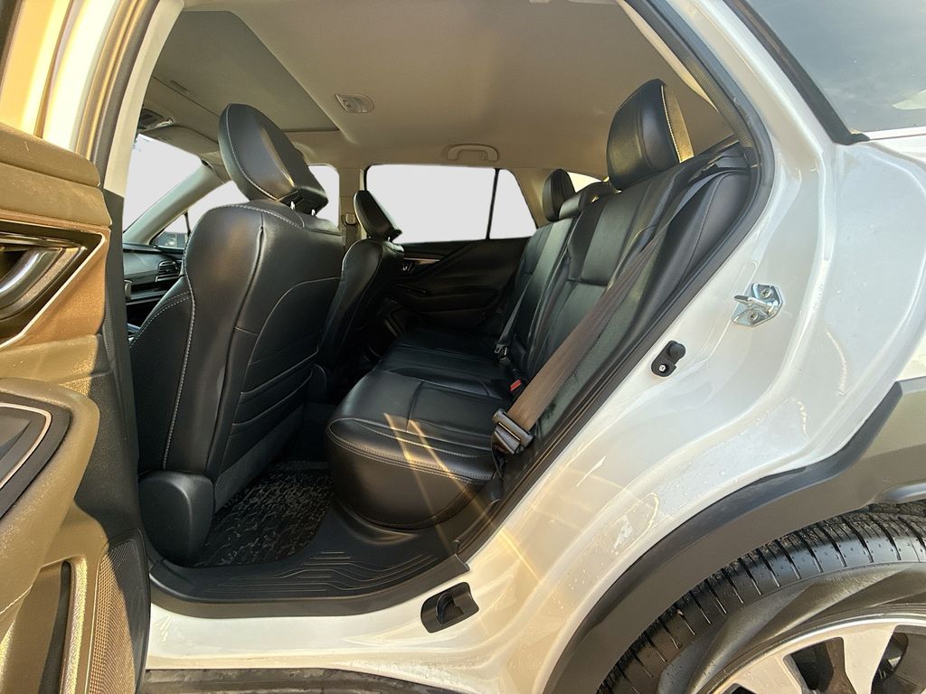 2025 Subaru Outback Limited White at Gullo Toyota