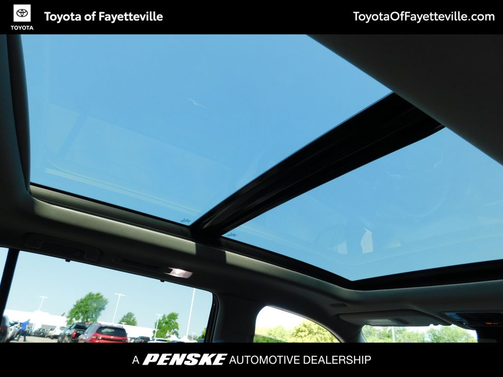 2025 Toyota Grand Highlander Platinum 4