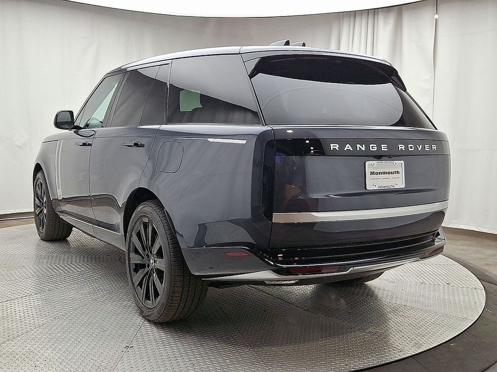 Thumbnail: 2025 Land Rover Range Rover - 4