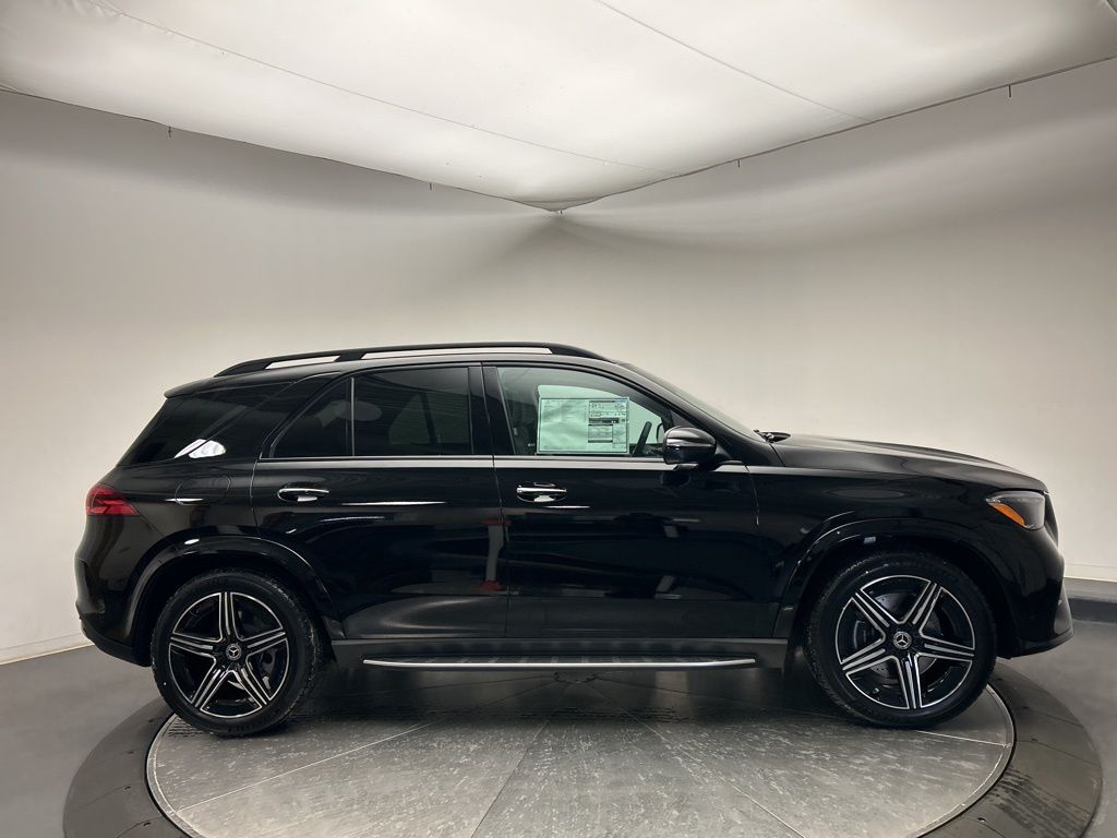 Thumbnail: 2026 Mercedes-Benz GLE - 8