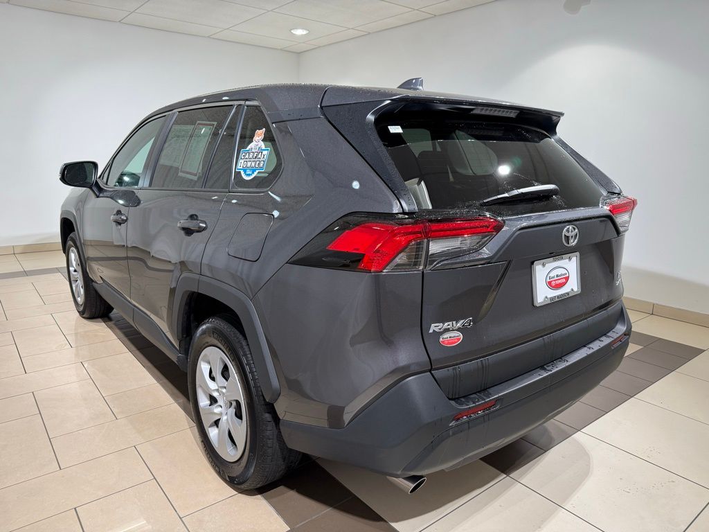 2024 Toyota RAV4 LE 3