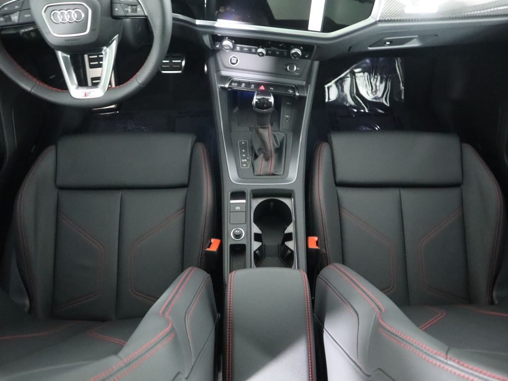 Thumbnail: 2025 Audi Q3 - 16