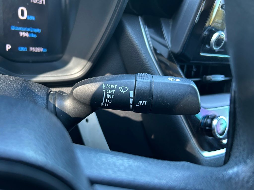 Thumbnail: 2022 Toyota Corolla - 20