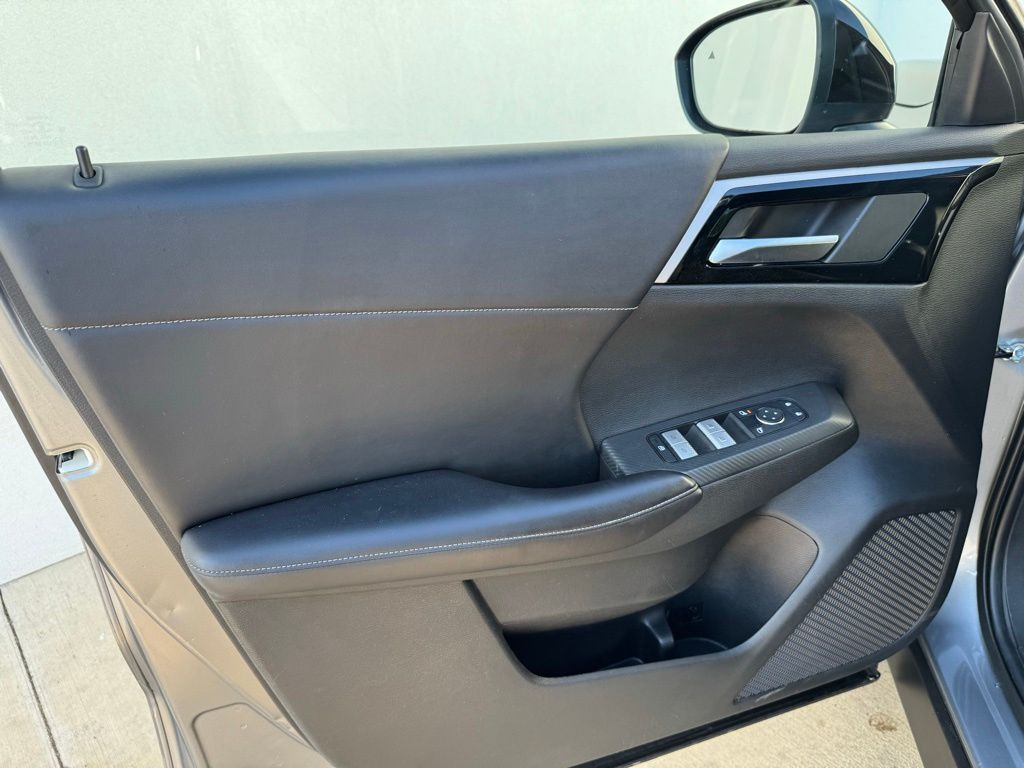 Used Car 2022 Mitsubishi Outlander  Se For Sale Under $25,000 In Georgetown, Texas