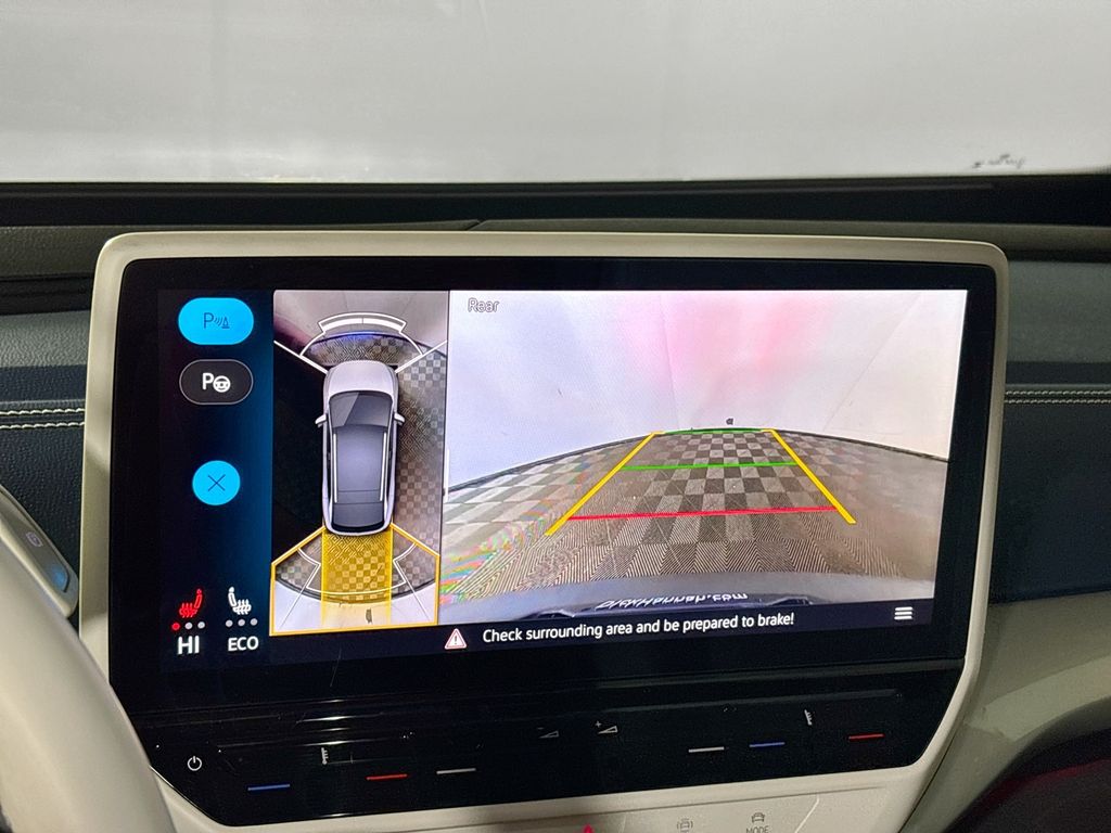 2023 Volkswagen ID.4 Pro S Plus