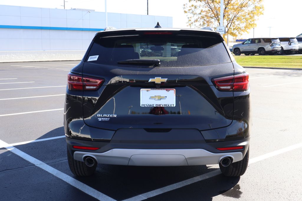 Thumbnail: 2025 Chevrolet Blazer - 6