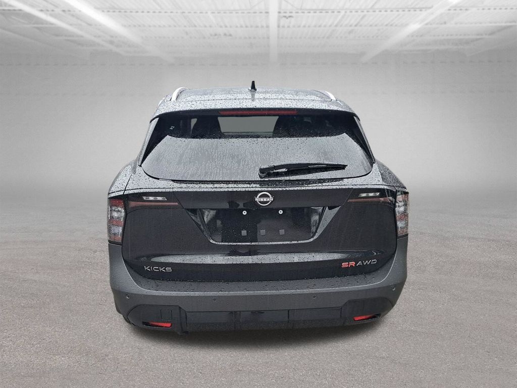 2026 Nissan Kicks SR - 3