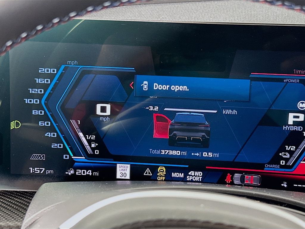 Thumbnail: 2023 BMW XM - 12