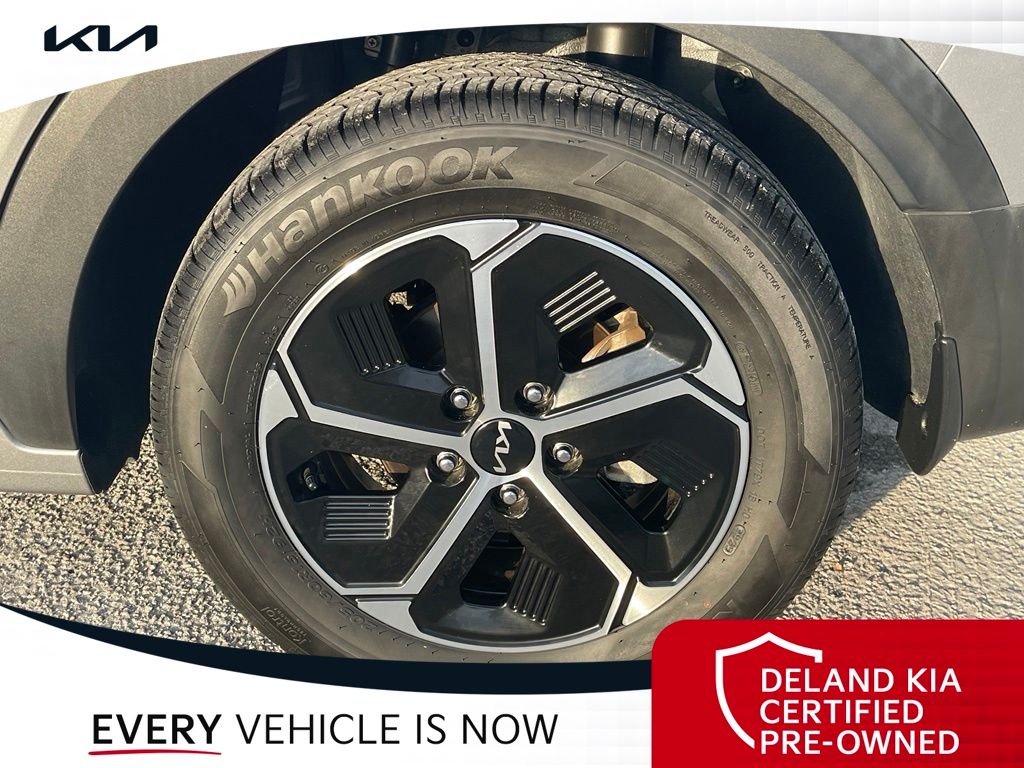 Used 2024 Kia Niro SUV