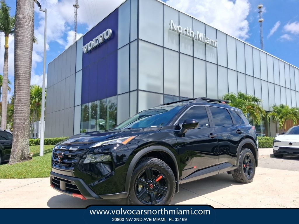2025 Nissan Rogue Rock Creek