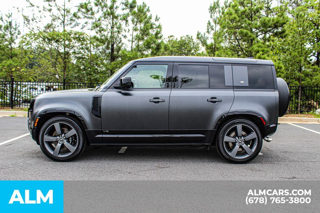 Used 2023 Gray Land Rover Carpathian Edition image 6