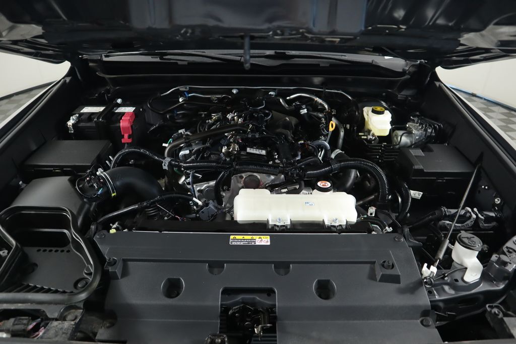 2024 Toyota Tacoma SR5 29