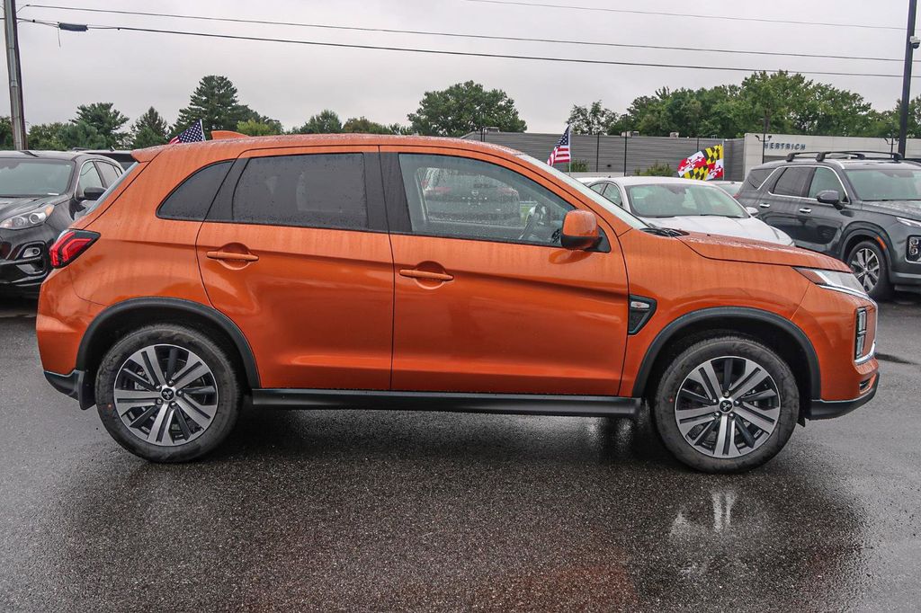 2025 Mitsubishi Outlander Sport 2.0 ES AWC