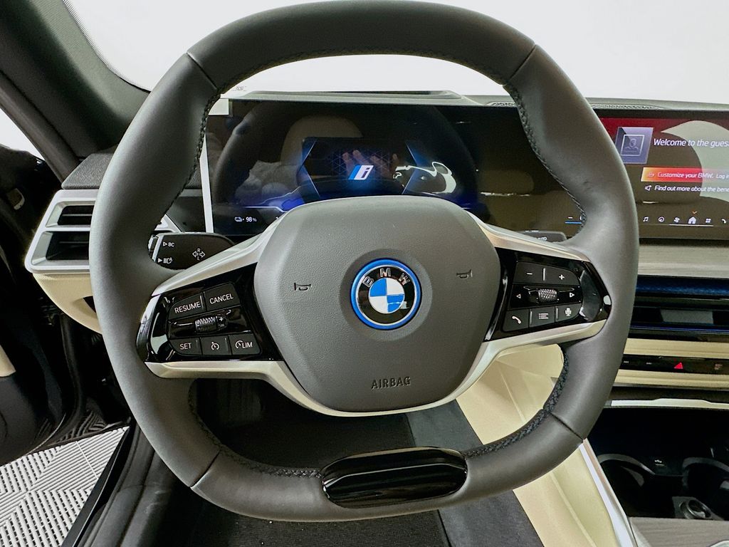 2025 BMW i4 eDrive40 10