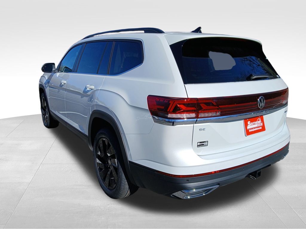 New 2026 White Volkswagen 2.0T SE w/Technology image 3