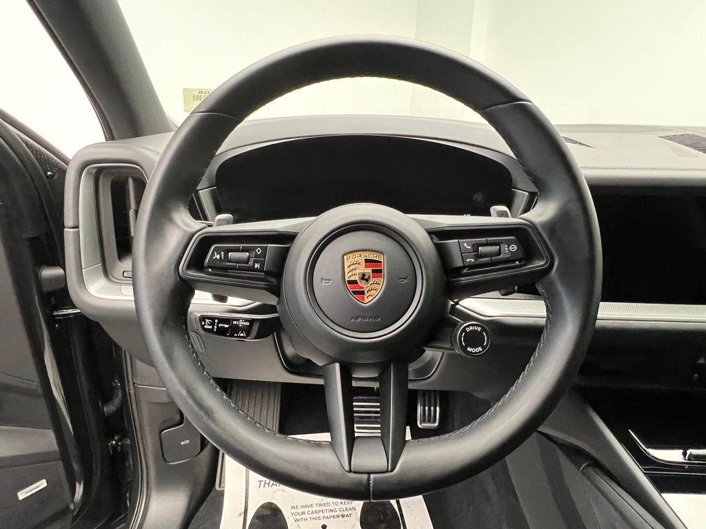 Thumbnail: 2024 Porsche Cayenne - 7