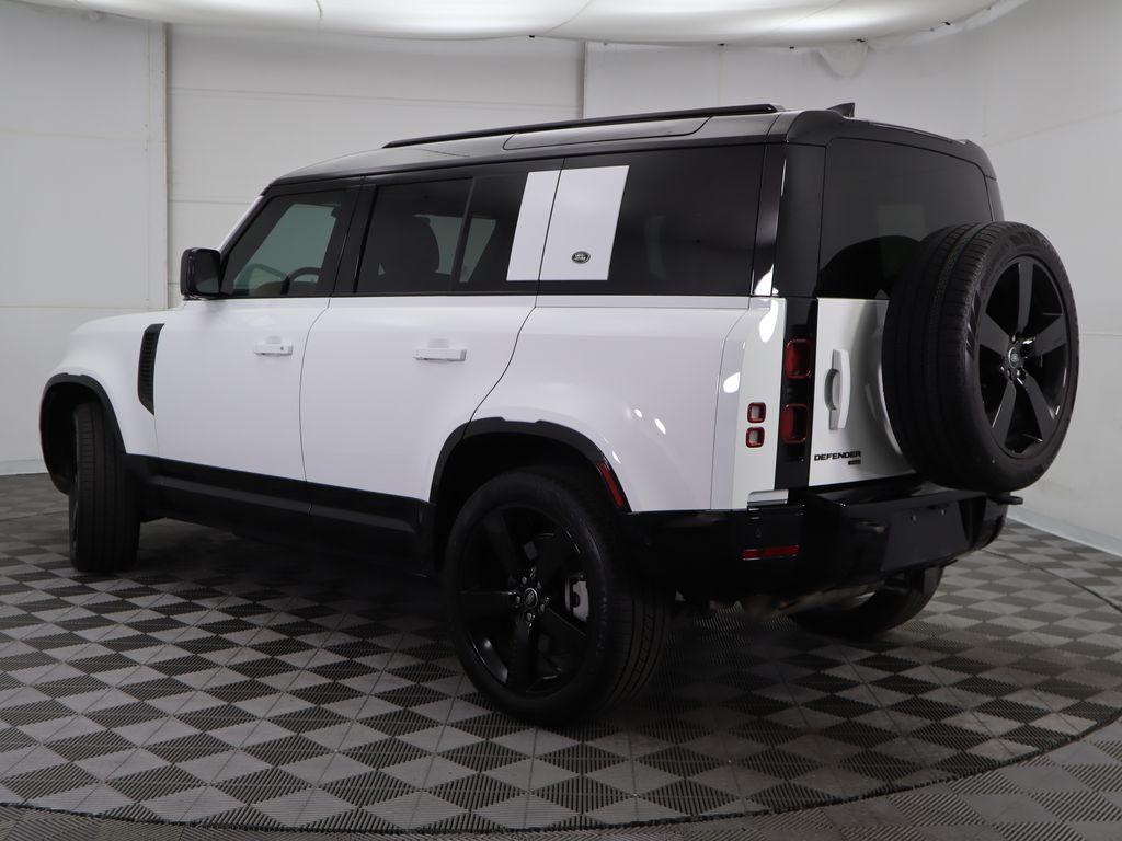 2023 Land Rover Defender 110 7