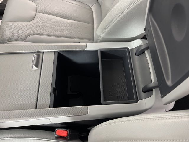 2021 Hyper White Hyundai Palisade SEL FWD SUV