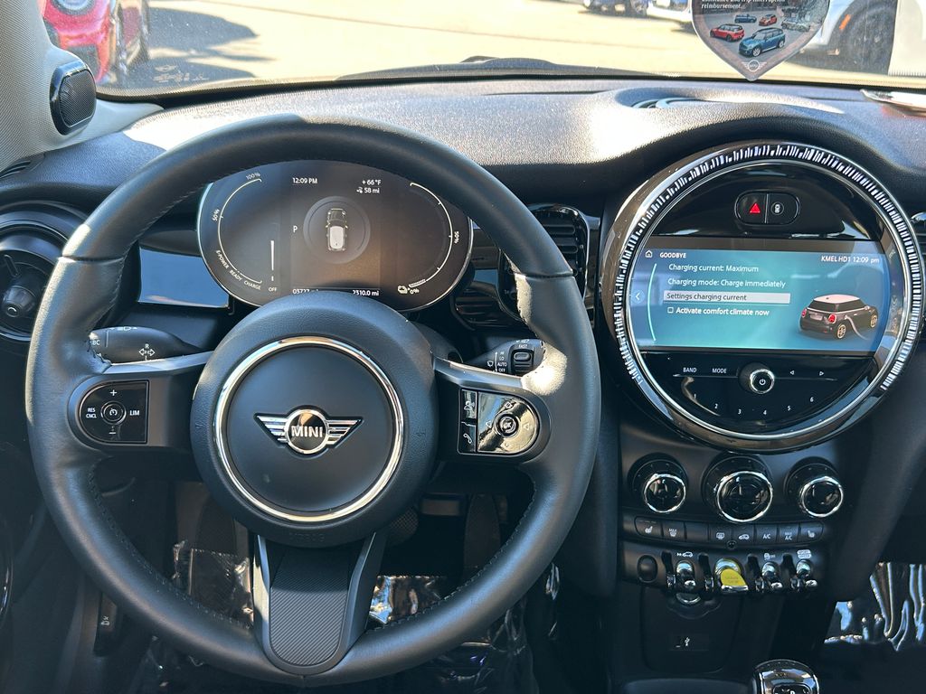 Thumbnail: 2024 MINI Cooper - 17