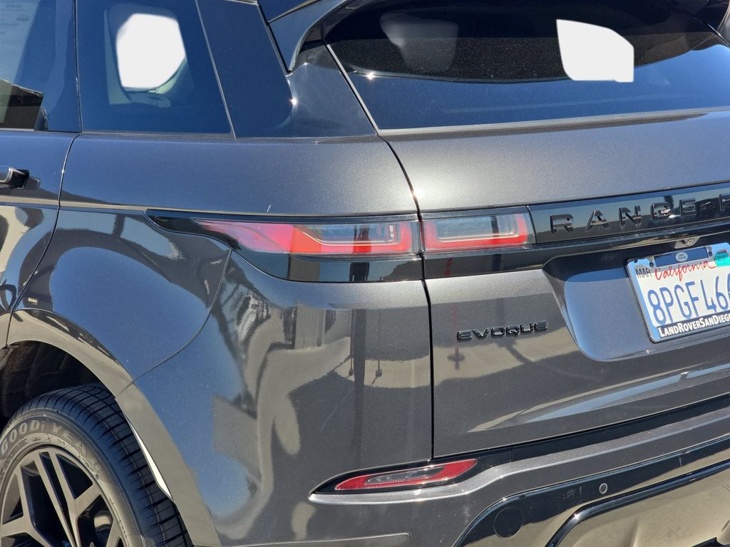 Used 2020 Gray Land Rover S image 38