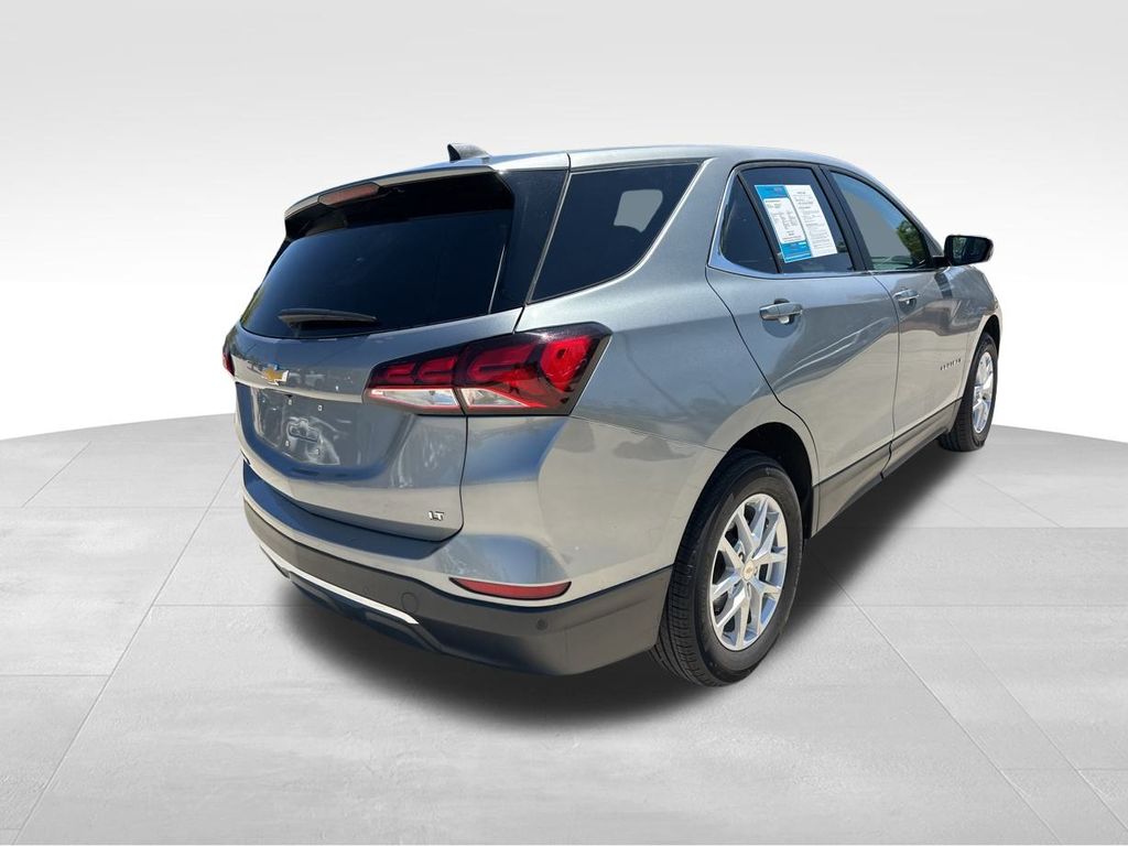 2024 Sterling Gray Metallic Chevrolet Equinox LT FWD SUV