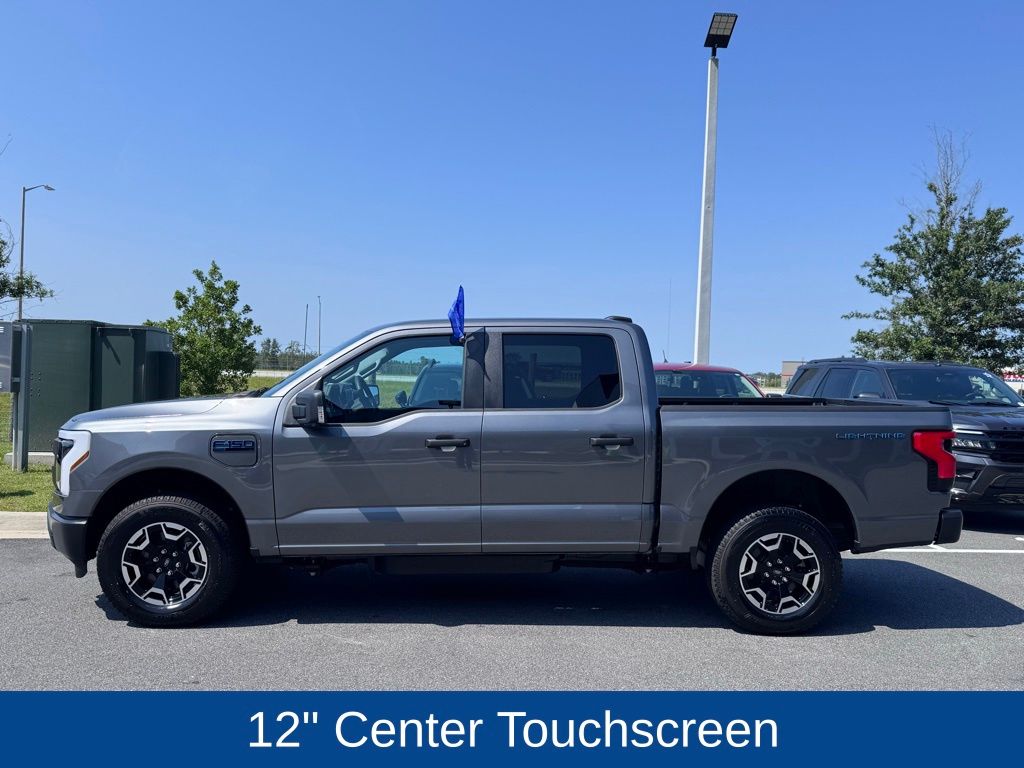 2024 Ford F-150 Lightning Pro