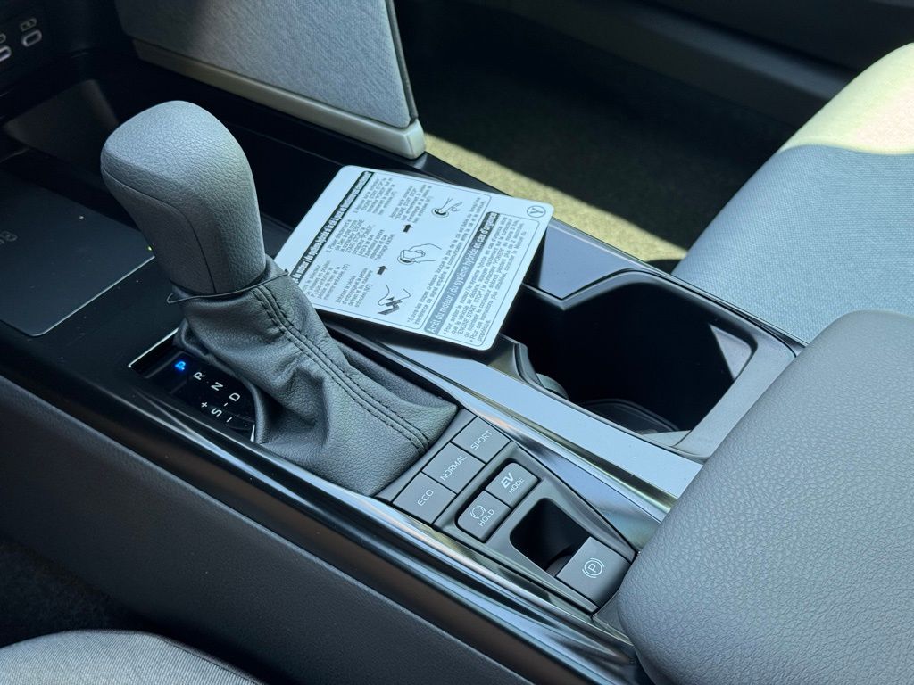 2026 Toyota Camry LE photo 26