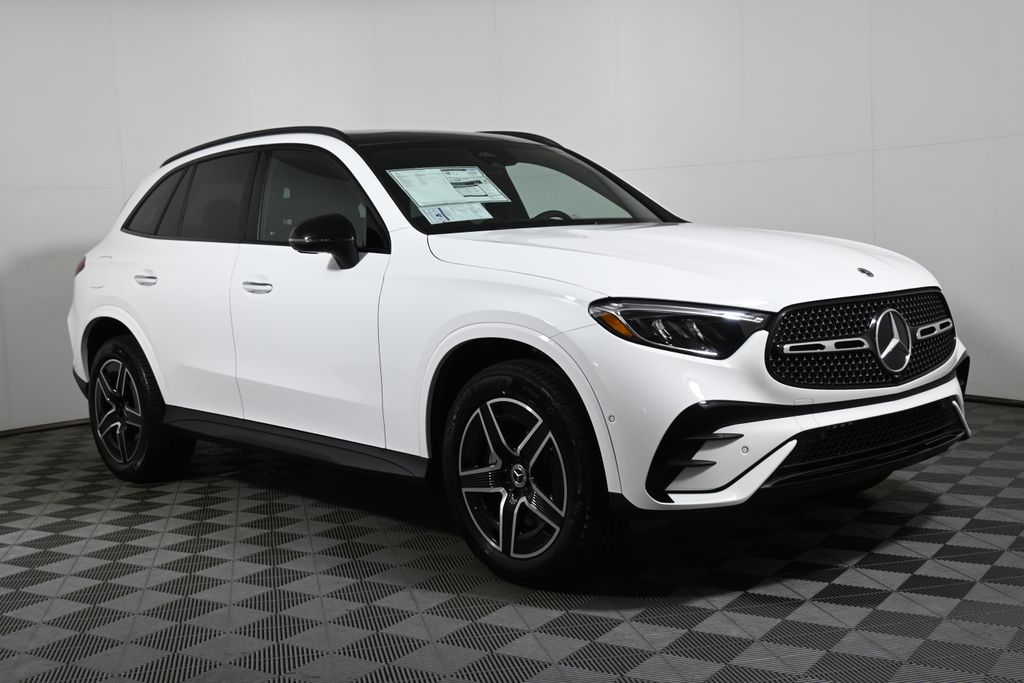 Thumbnail: 2026 Mercedes-Benz GLC - 8